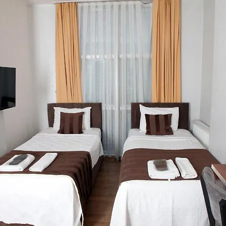 Hotel Garden Hill