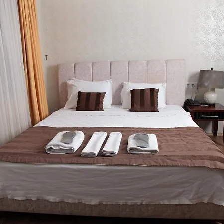 Hotel Garden Hill