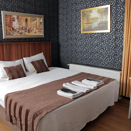 Garden Hill Hotel 3*
