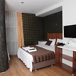 Hotel Garden Hill