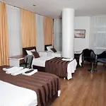 Garden Hill Hotel