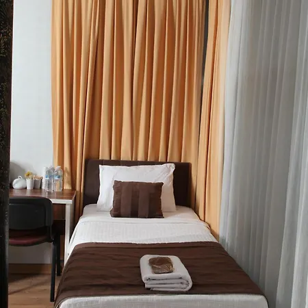 Hotel Garden Hill 3*
