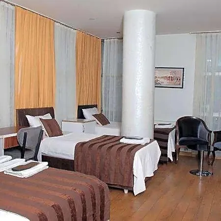 Garden Hill Hotel 3*