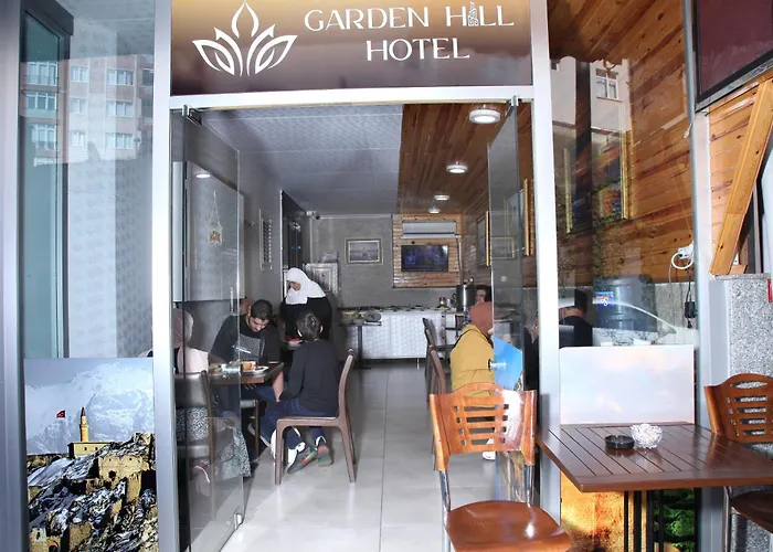 Отель Garden Hill 3*